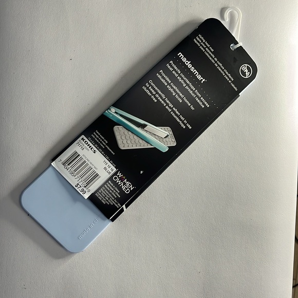 Made smart styling heat mat. Sky blue color. New - Picture 2 of 3